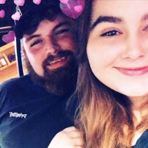 Meet your Posher, Katelyn